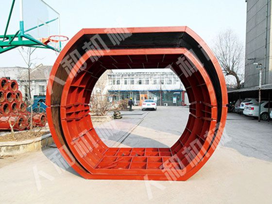 异型制管模具